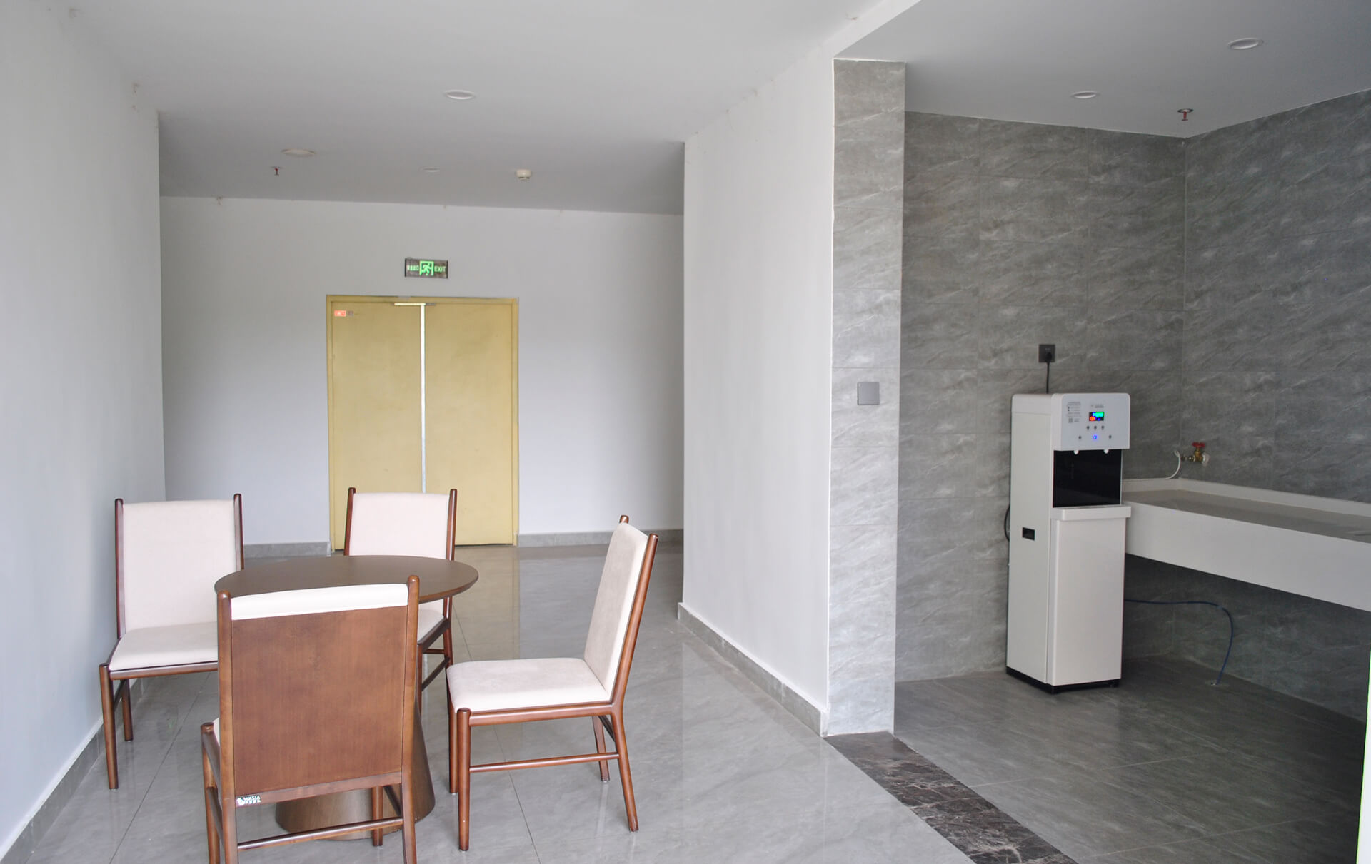 豐都黨校直飲水升級.jpg 豐都黨校直飲水升級.jpg